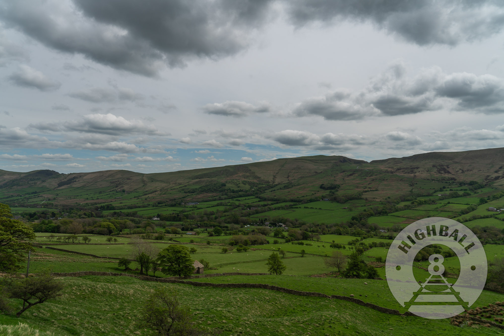 View of the Vale of Edale from the Pennine Way, Peak District, Derbyshire, England, UK, 2018.