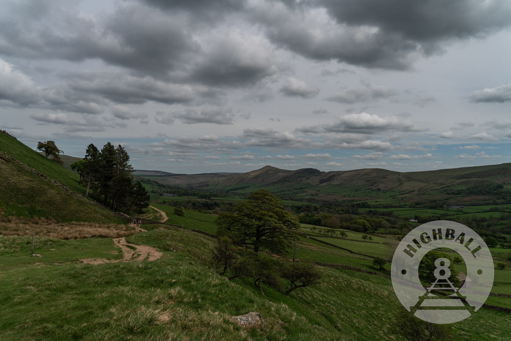 View of the Vale of Edale from the Pennine Way, Peak District, Derbyshire, England, UK, 2018.