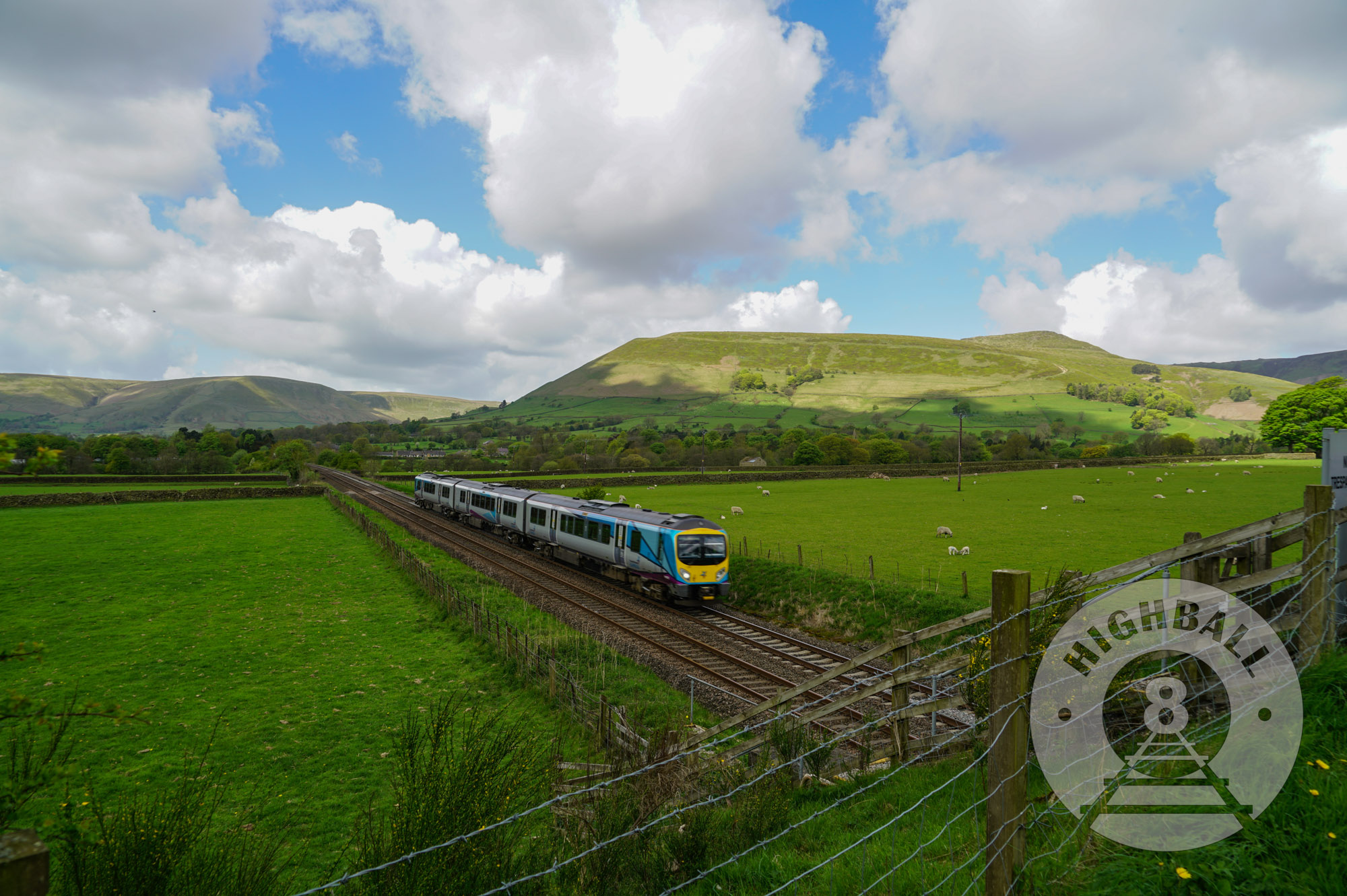 A train from the Trans-Pennine Express franchise in the Peak District, Derbyshire, England, UK, 2018.